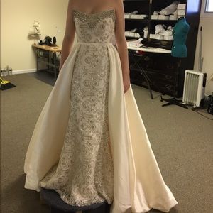 Mac Duggal gown